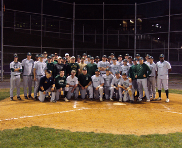 Baseball Hosts Successful Alumni Game