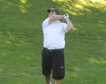 Mens Golf Leads After Round One Action At Hampton Inn Classic