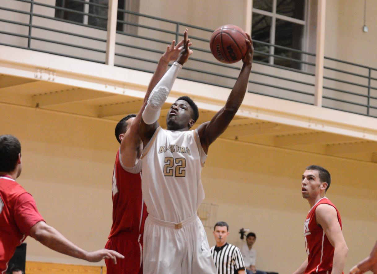Lockett, Bench Play Lifts Men&rsquo;s Basketball to 75-49 Victory Over Daniel Webster College