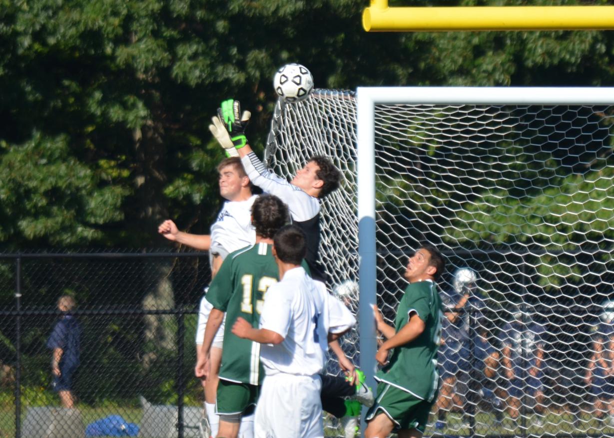 Men&rsquo;s Soccer Falls to Lesley University, 1-0 in Overtime Thriller