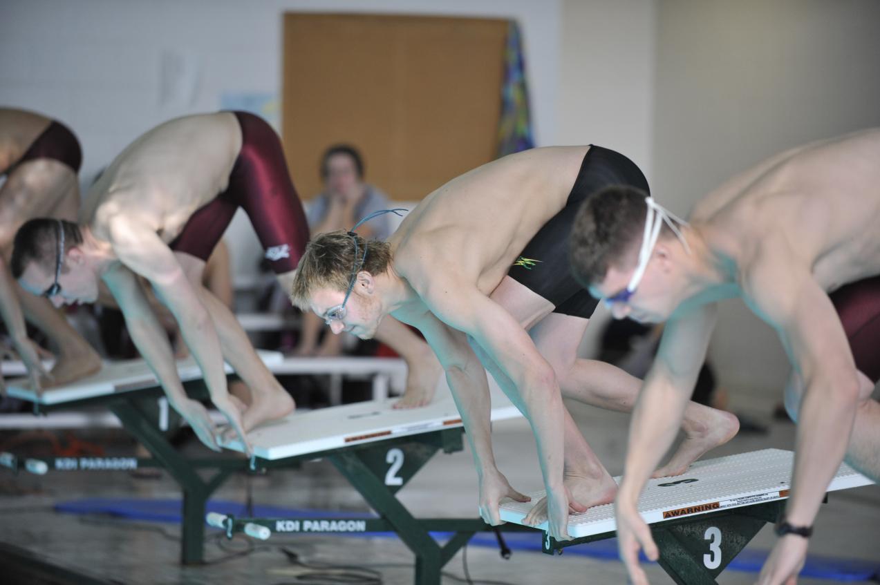 Men&rsquo;s and Women&rsquo;s Swimming Cruise to Second Place Finishes at the College of Mount Saint Vincent
