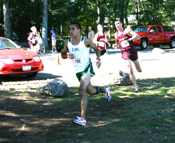 Cross Country Teams Eyeing Strong Finishes in 2011