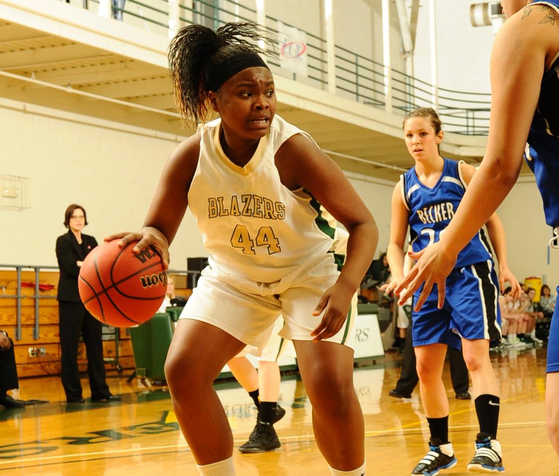 Women&rsquo;s Basketball Downs Newbury College, 78-65 to Advance to NECC Championship Final
