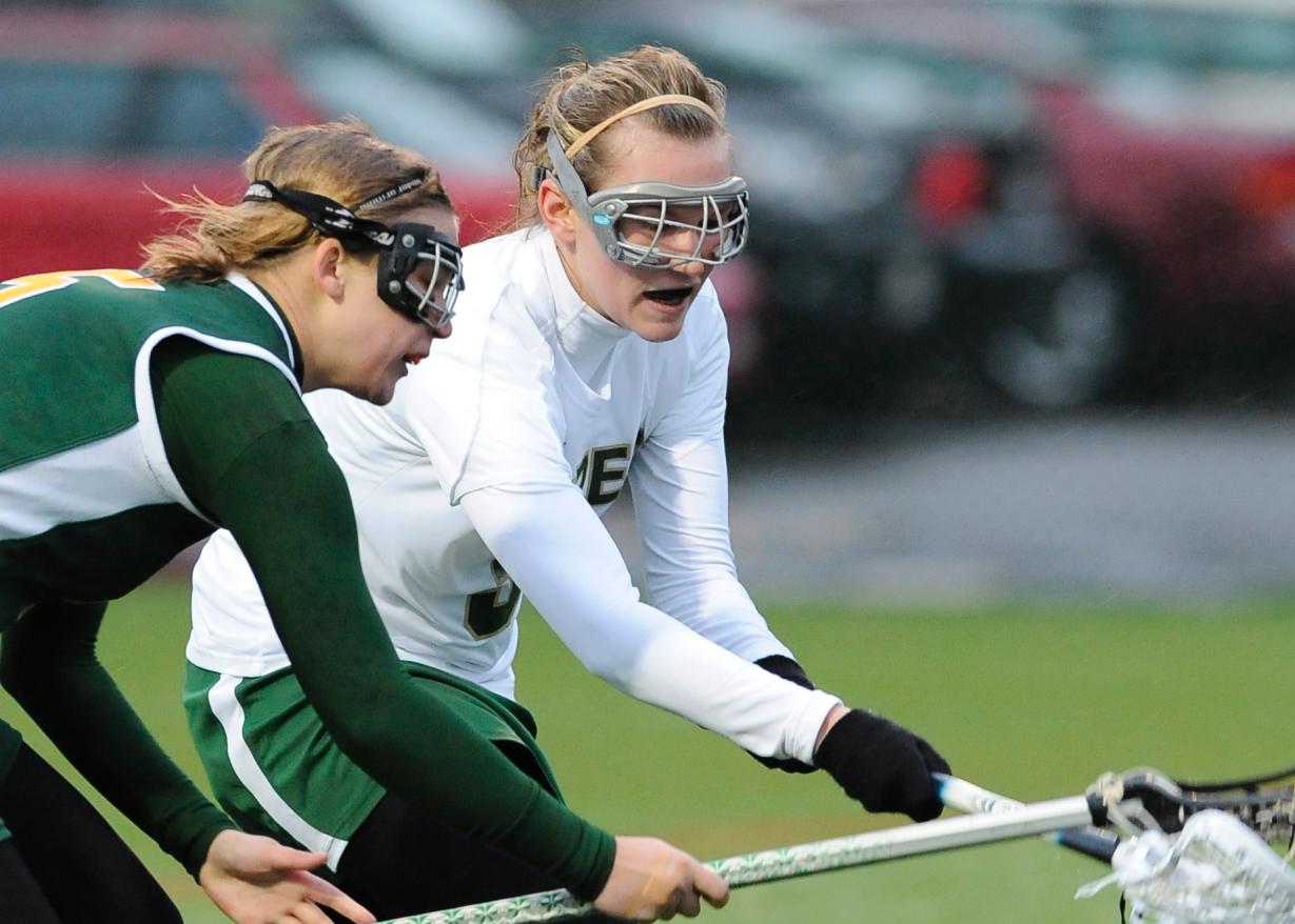 Fifteen First-Half Goals Pace Worcester State University Past Women&rsquo;s Lacrosse, 20-4