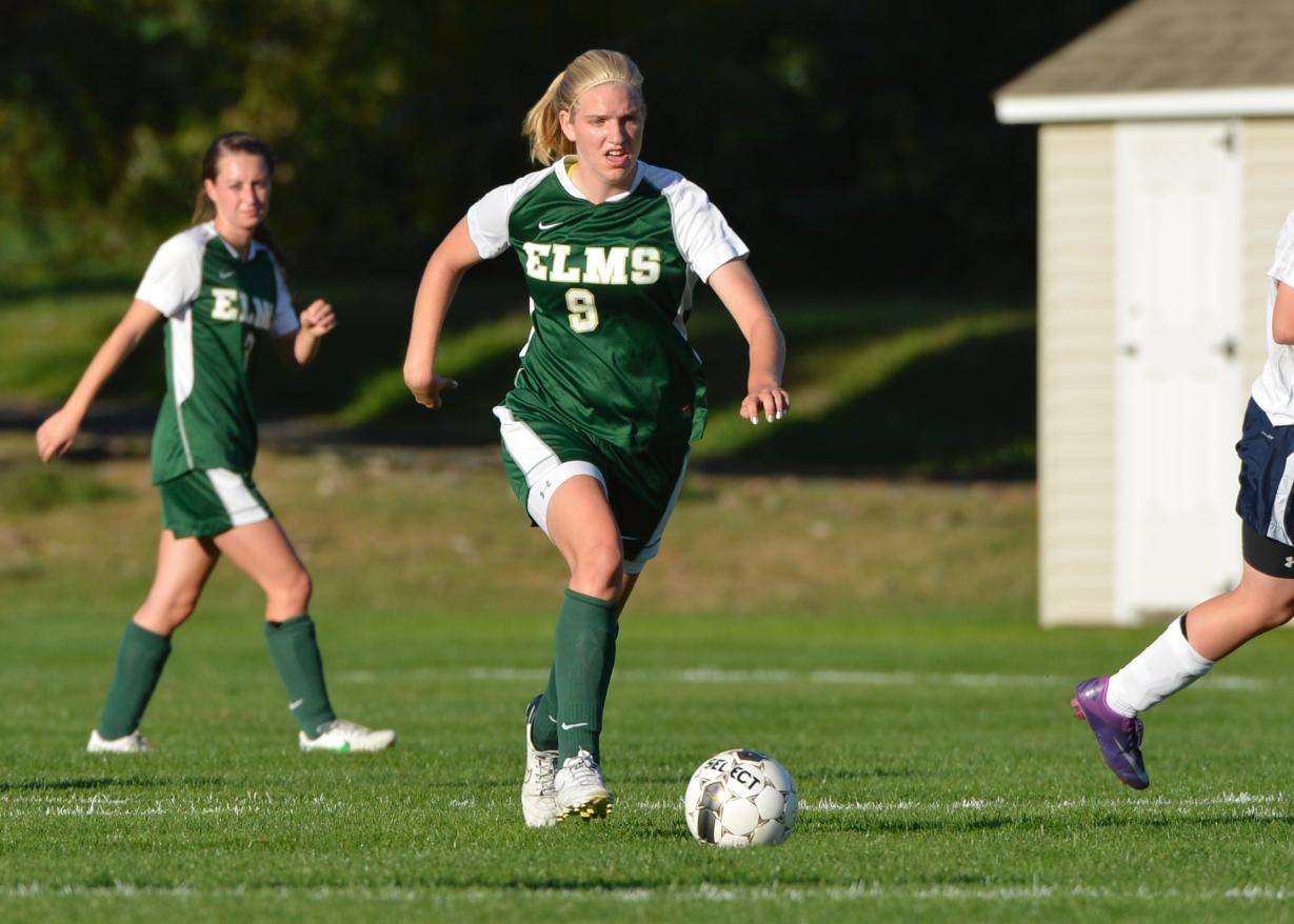 Women&rsquo;s Soccer Downs Daniel Webster College, 7-1