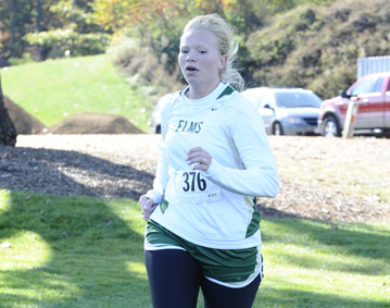 Johnson & Wales And UNE Win Men And Womens Blazers Cross Country Invitational
