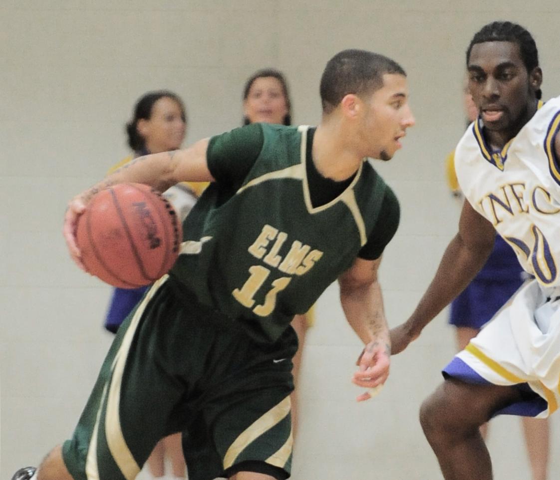 Men&rsquo;s Basketball Tops Lesley University, 68-49