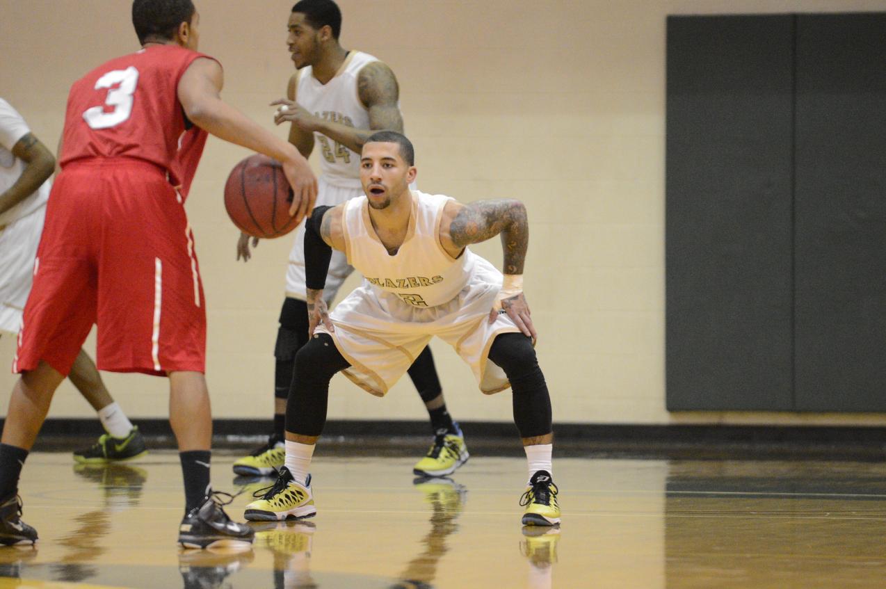 Mitchell College Outlasts Men&rsquo;s Basketball, 94-86