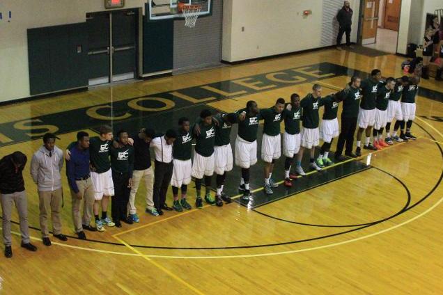 Men's Basketball Slips at Daniel Webster
