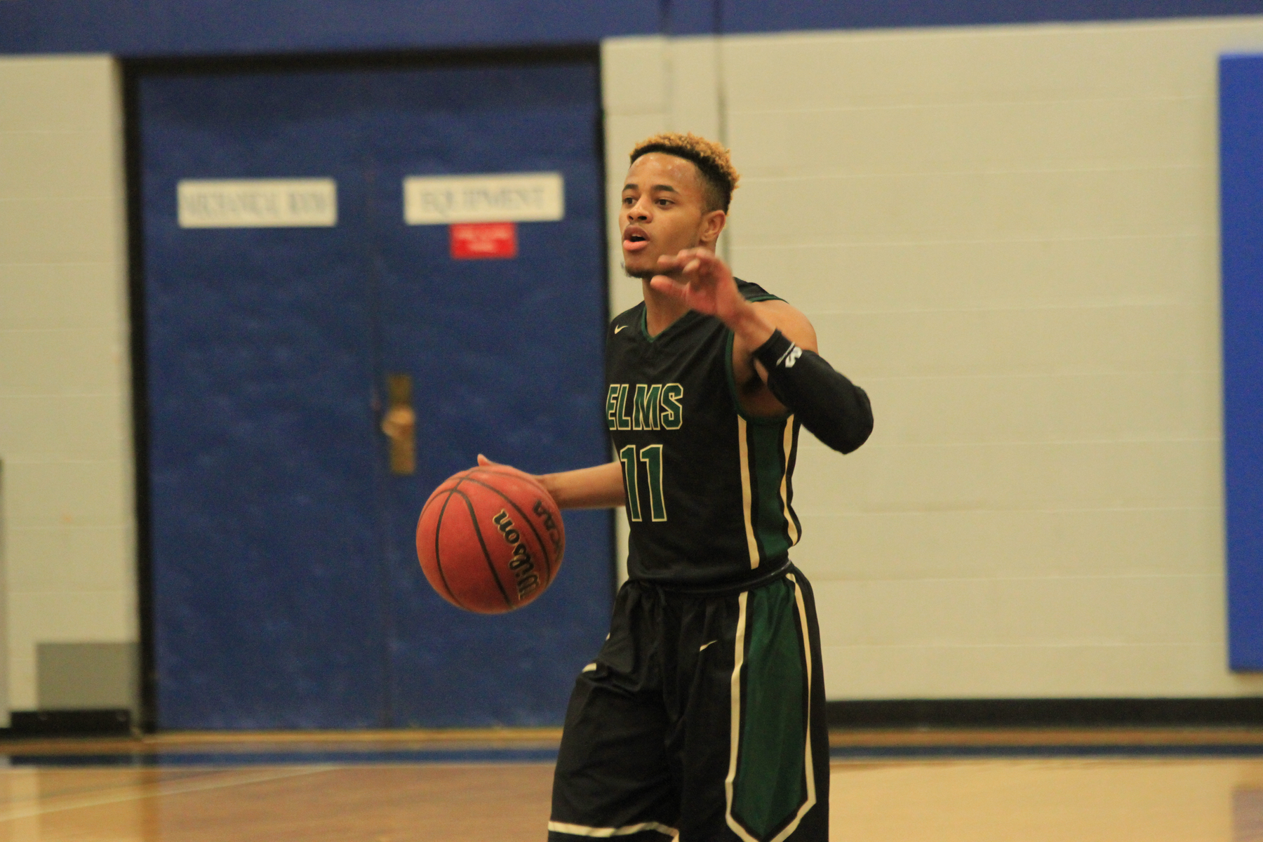 Men's Basketball Drops Shootout At Plattsburgh State