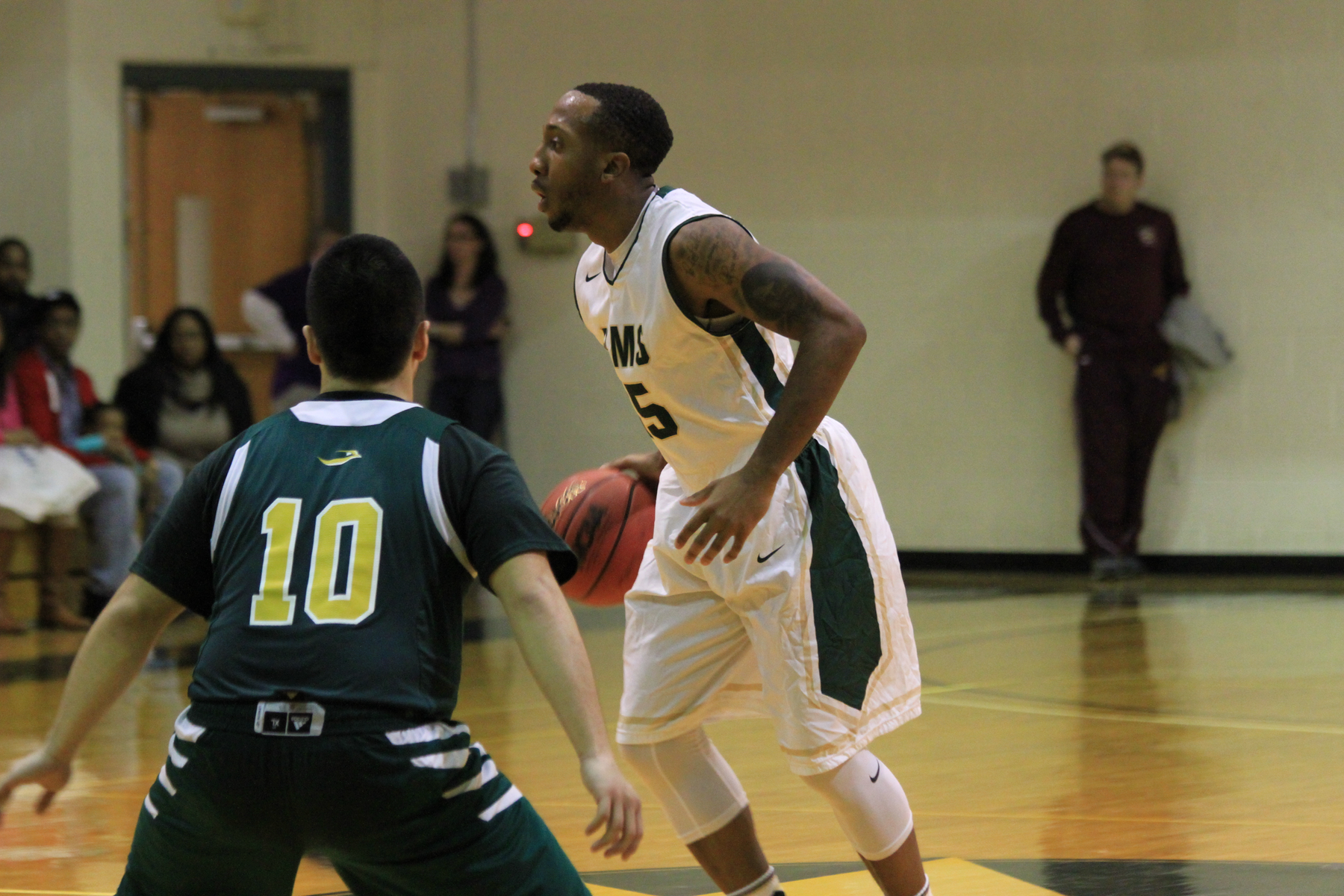 Men's Basketball Falls To RPI