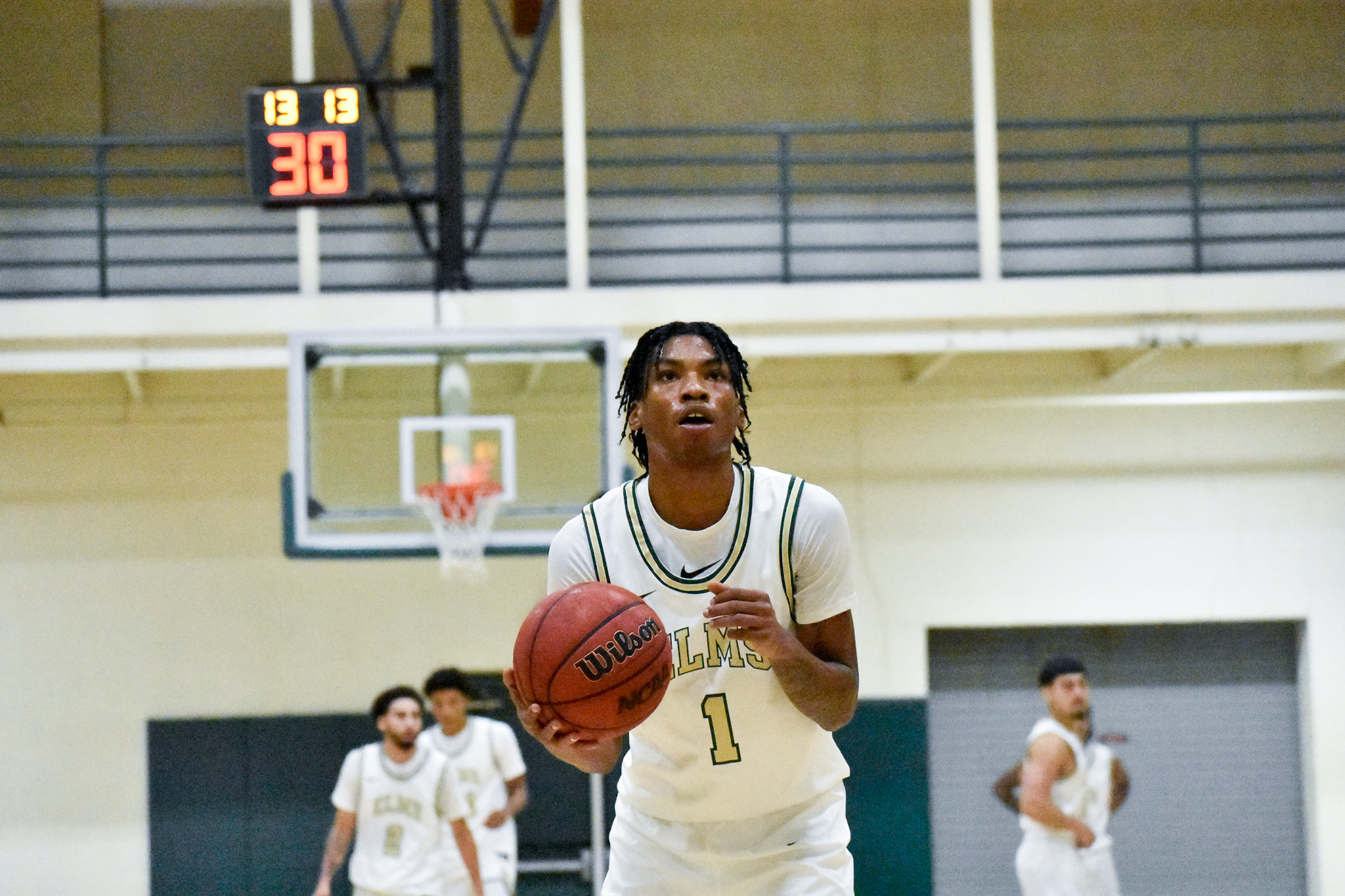 Men&rsquo;s Basketball Comes up Short vs Saints