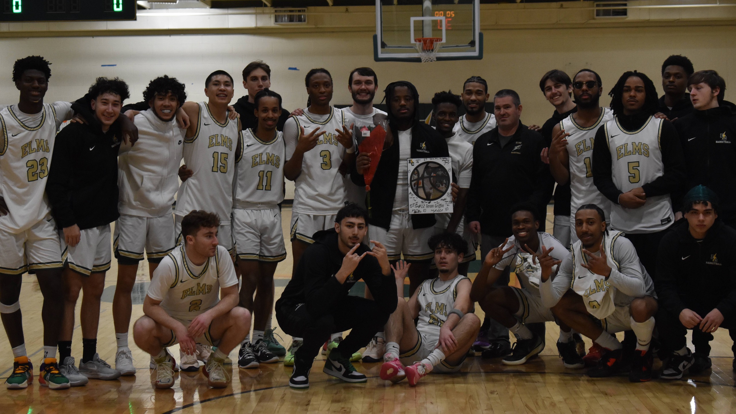 Blazers Fall to Pride on Senior Night