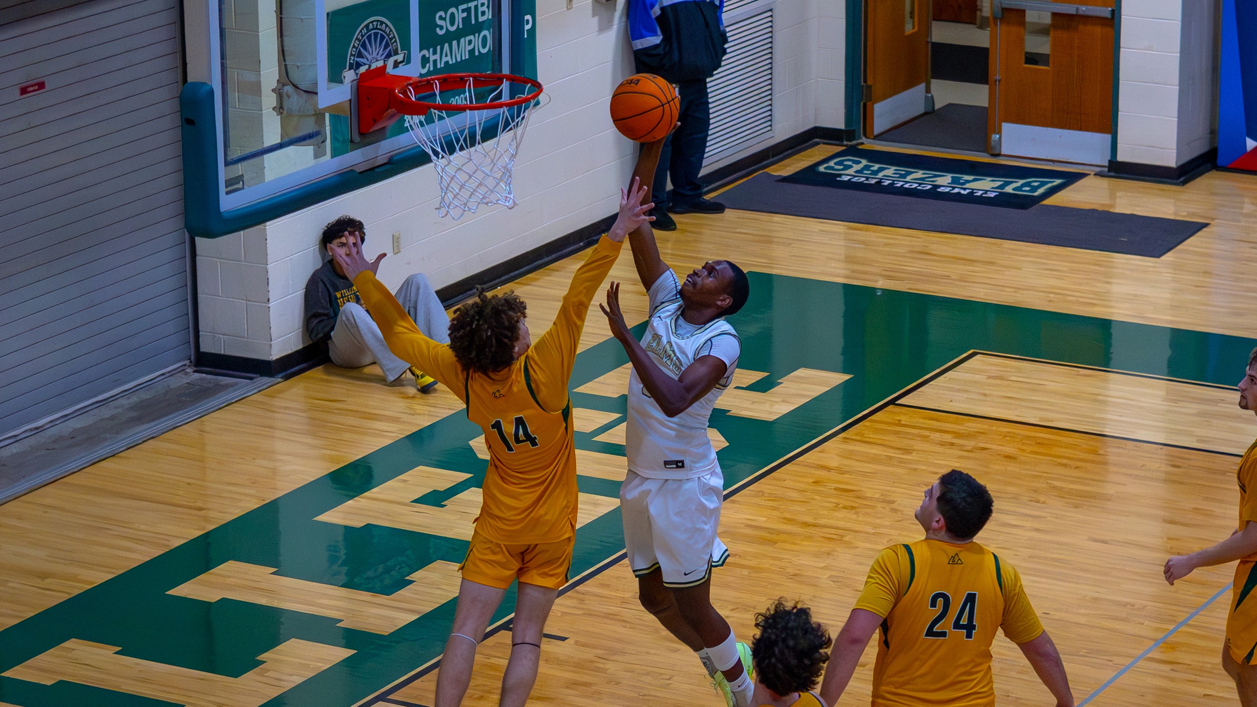Men's Basketball Stings Vermont State-Lyndon with a 103-78 Victory at Home