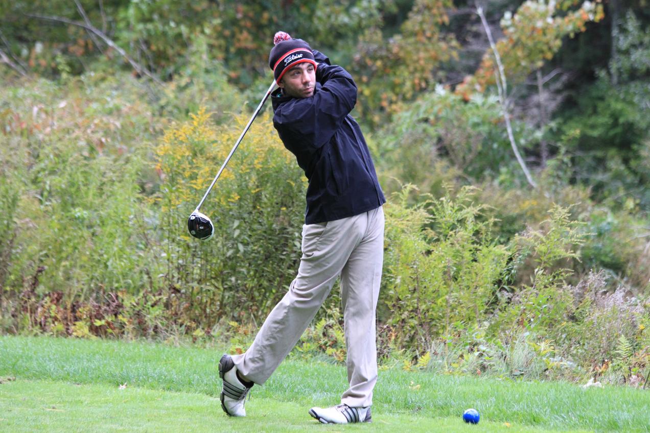Dan Olive Named NECC Golfer of the Week