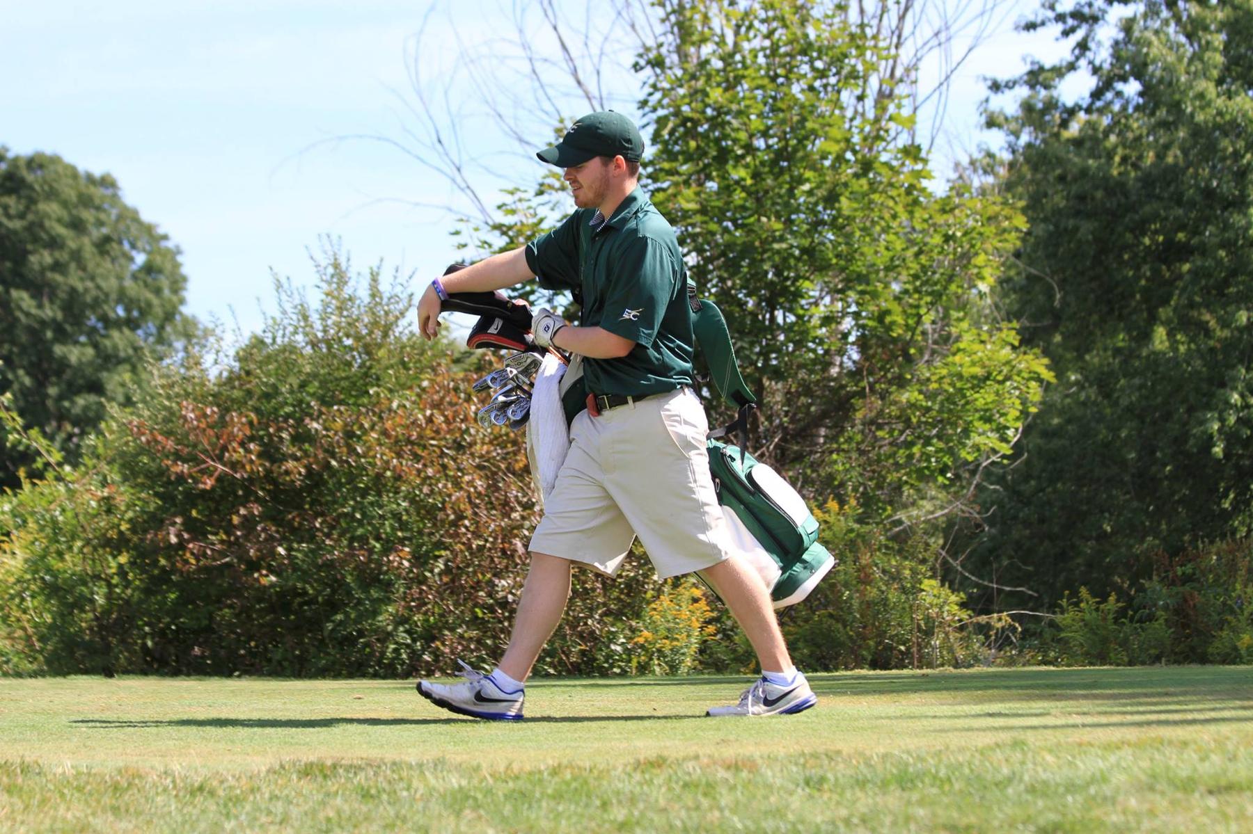 Men's Golf Checks In Sixth at Roger Williams Invitational