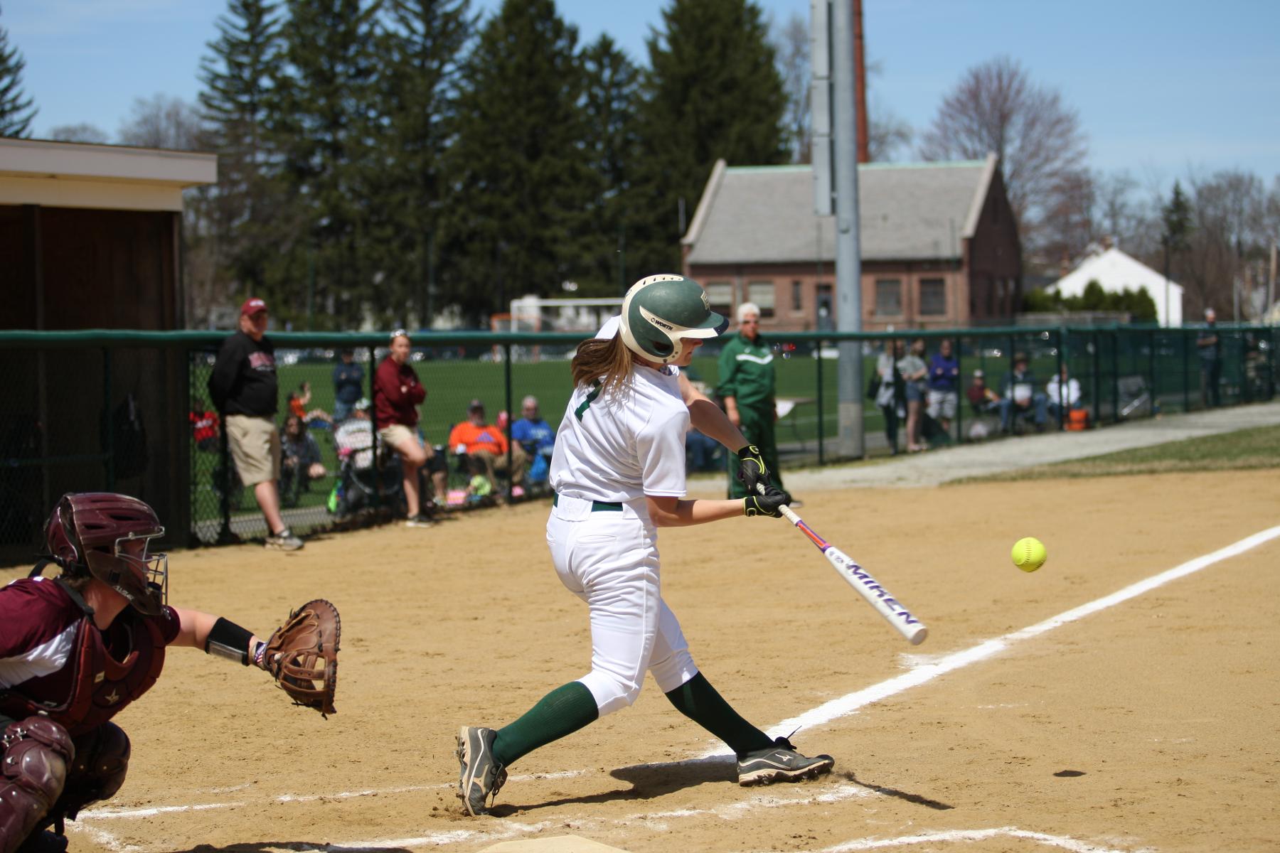 Softball Downs Rockford, Falls To Swarthmore