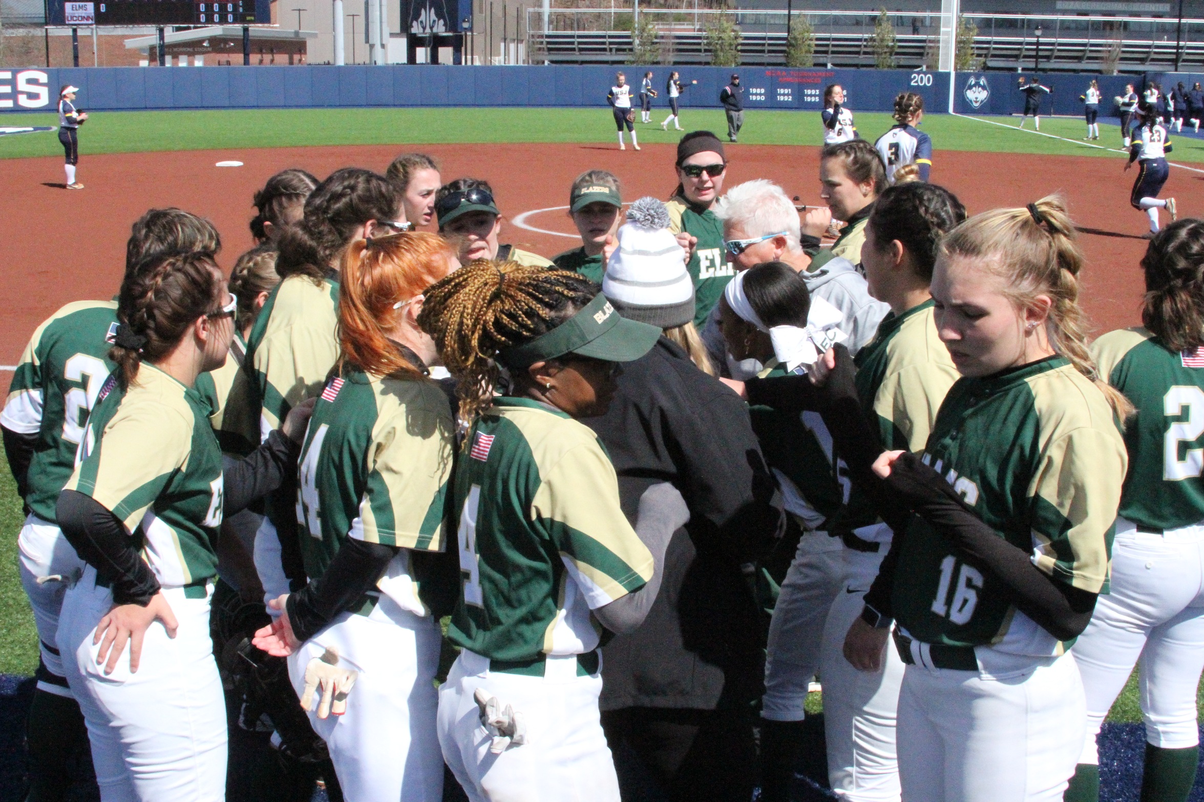 Blazers Split with Blue Jays