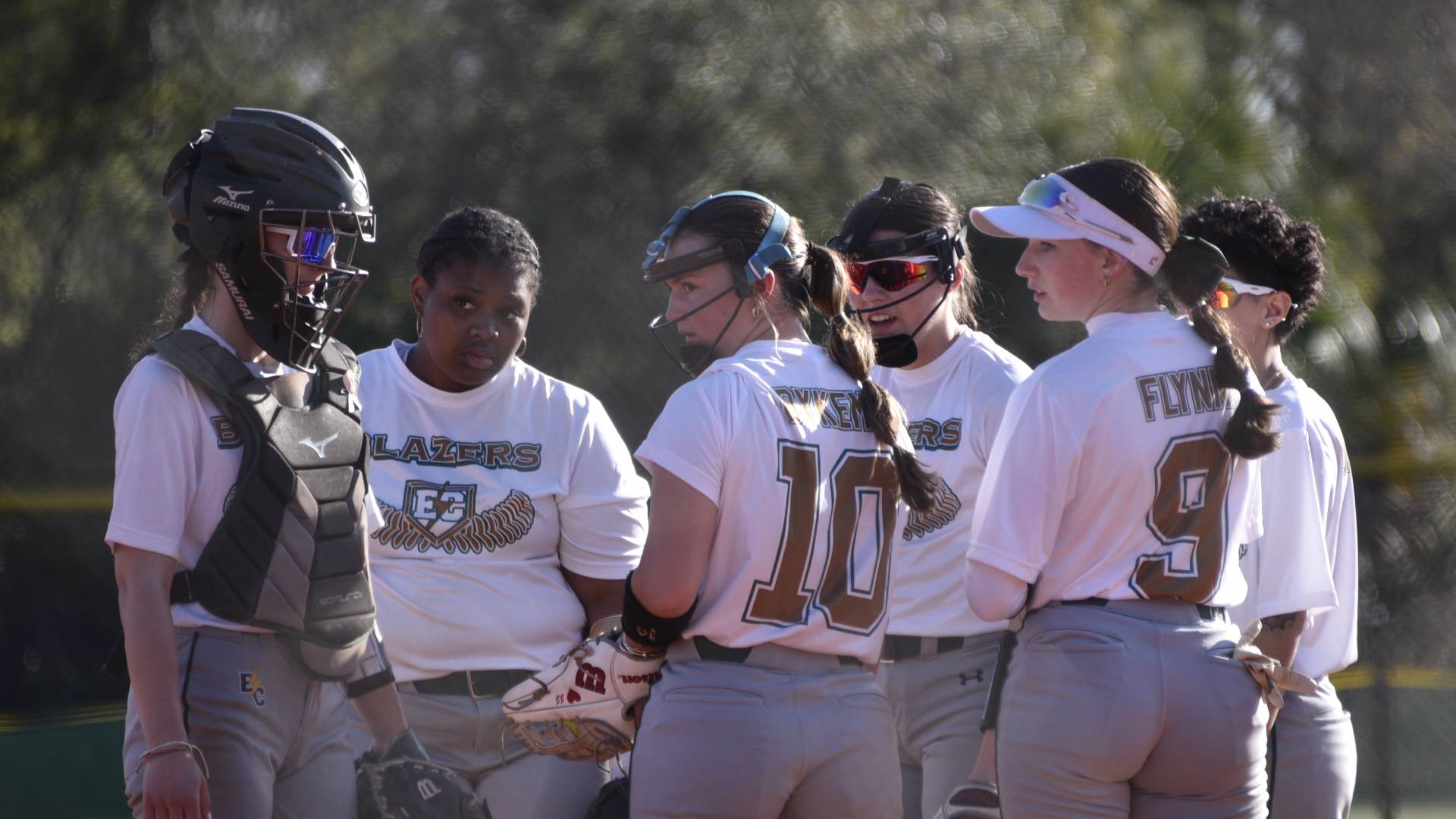 Softball Wraps Up Spring Break Trip Against Potsdam and Crown