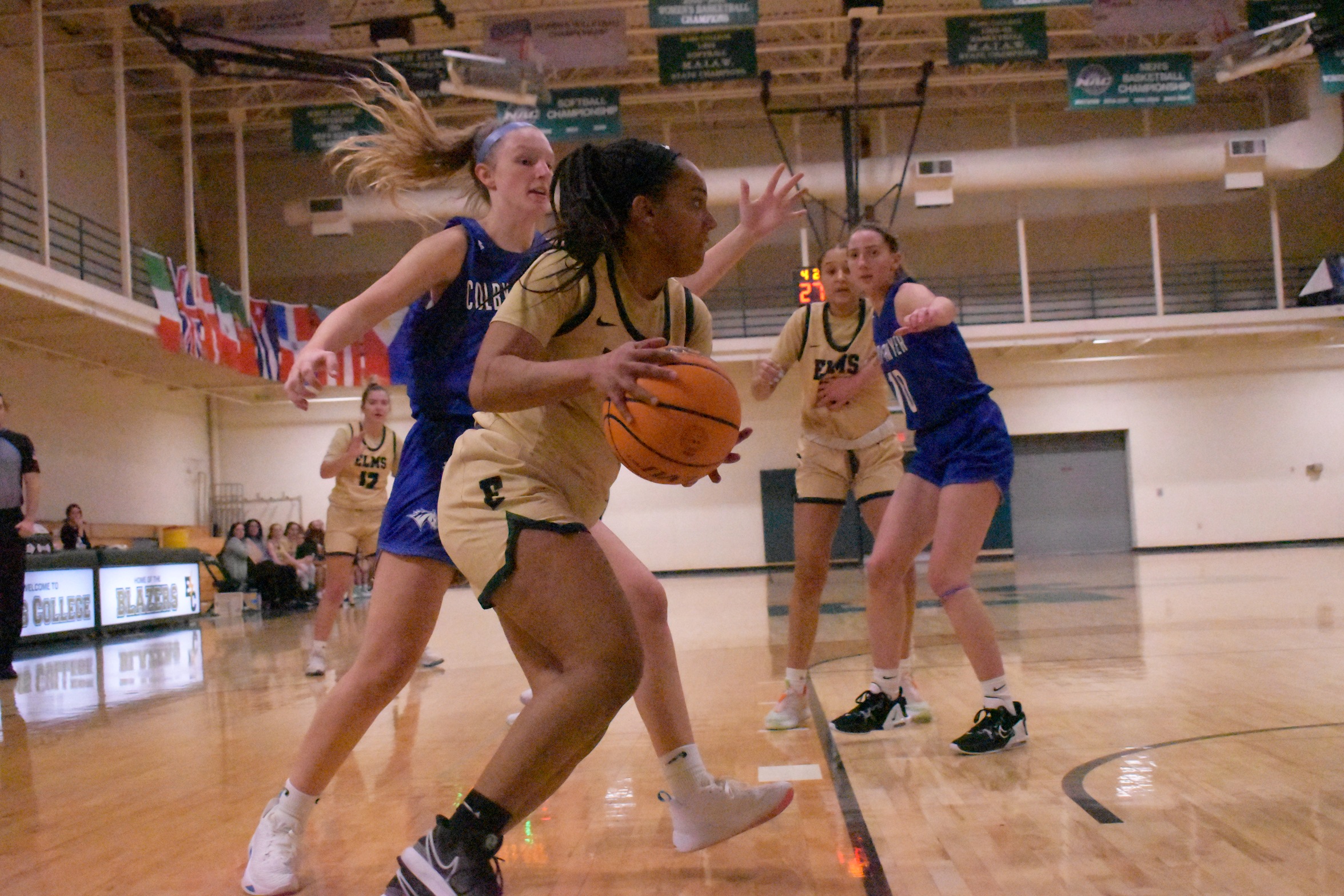Chargers Overpower Blazers in Conference Play