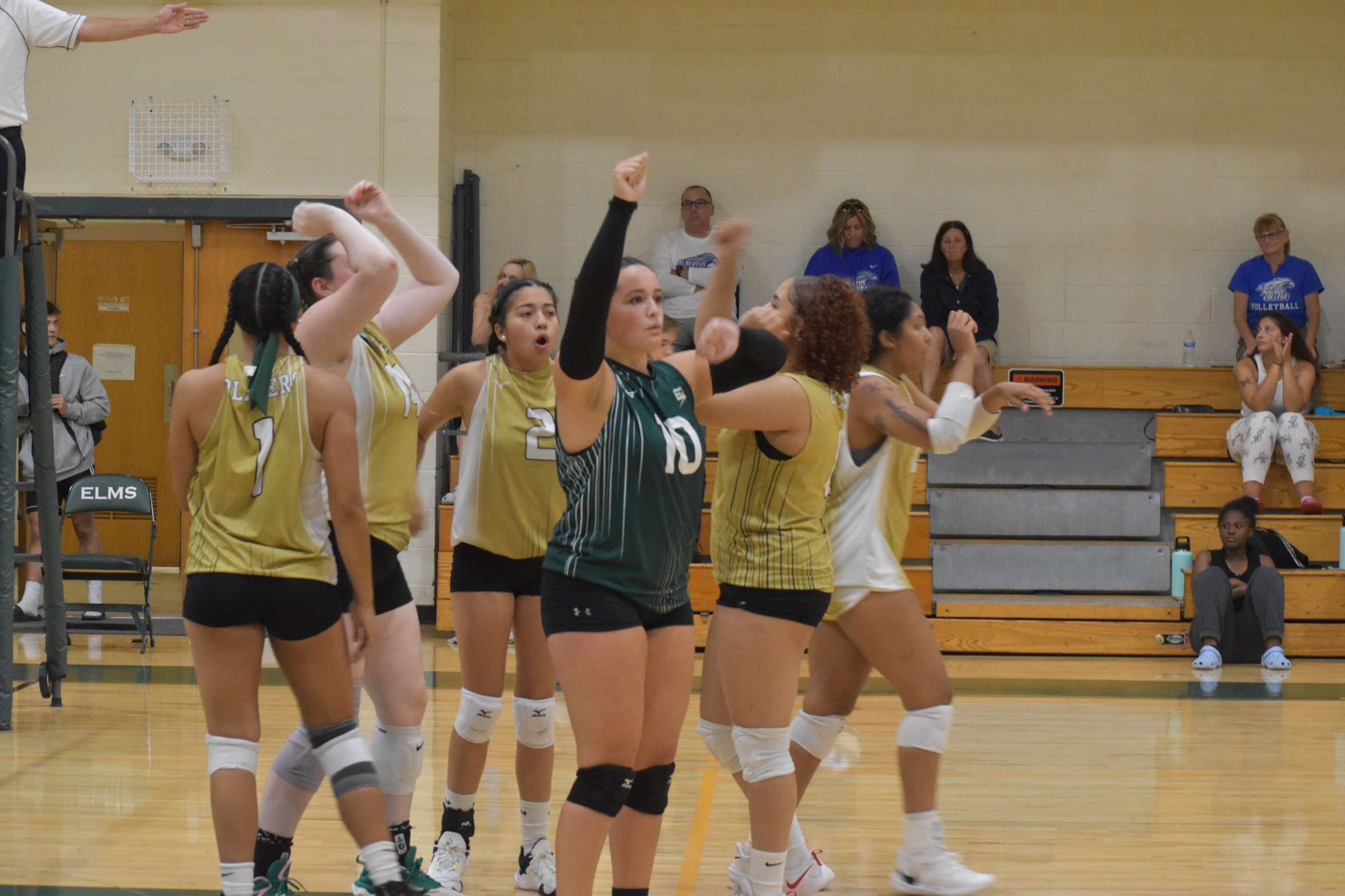 Holman's Double-Double Lifts Blazers to Non-Conference Victory
