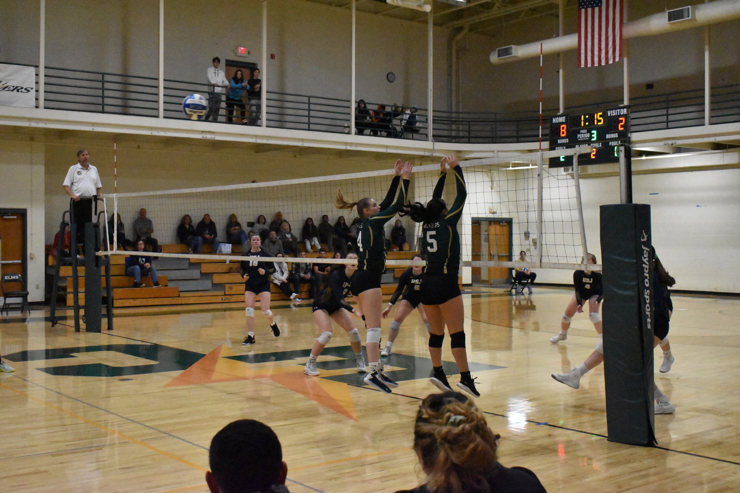 Blazers Taken Down in Straight Sets to Golden Bears