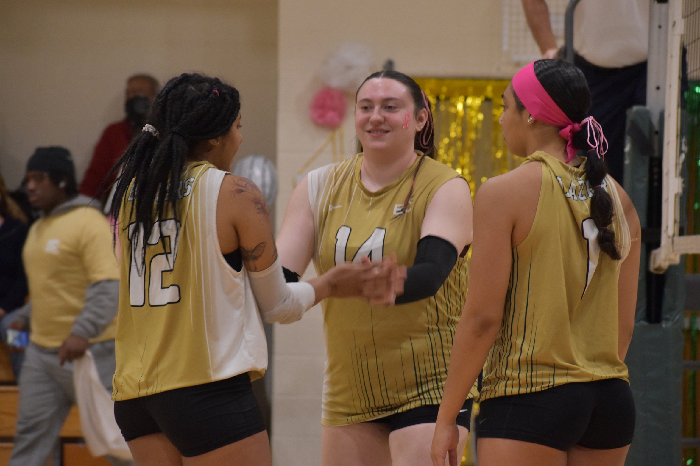 Blazers Close Out Their Regular Season Following a Tri-Match Split